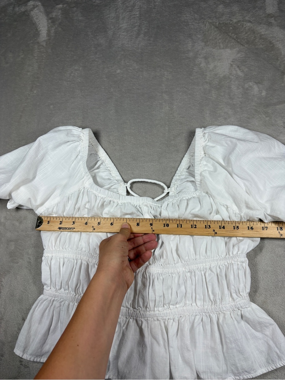 Free People White 100% Cotton Cropped Puff Sleeve Lace Up Blouse Top Size Large - Picture 10 of 16